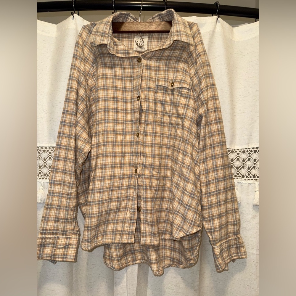 Women’s Billabong Flannel Shirt